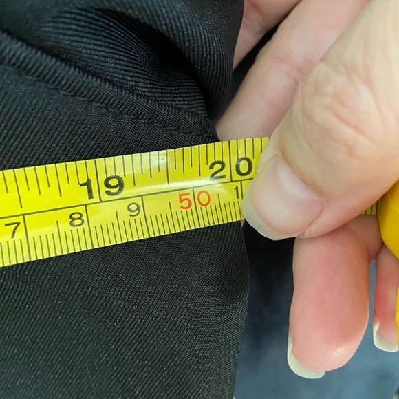 SUPERDRY Original Windtrekker Japan Black & pink Hooded Jacket Sz Medium - Picture 16 of 16